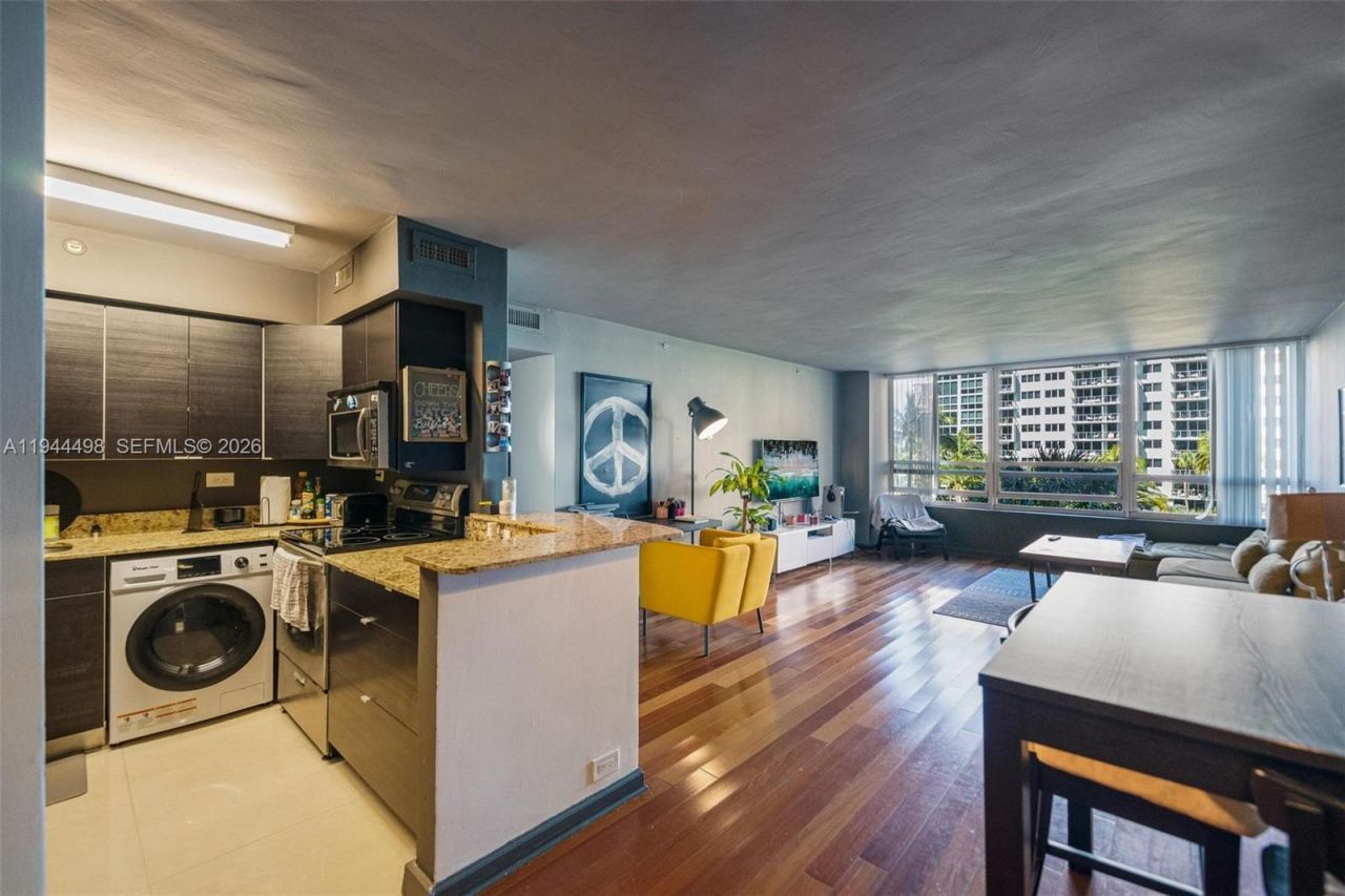 1500 Bay Rd, Unit 458S, Miami Beach, FL 33139 Photo