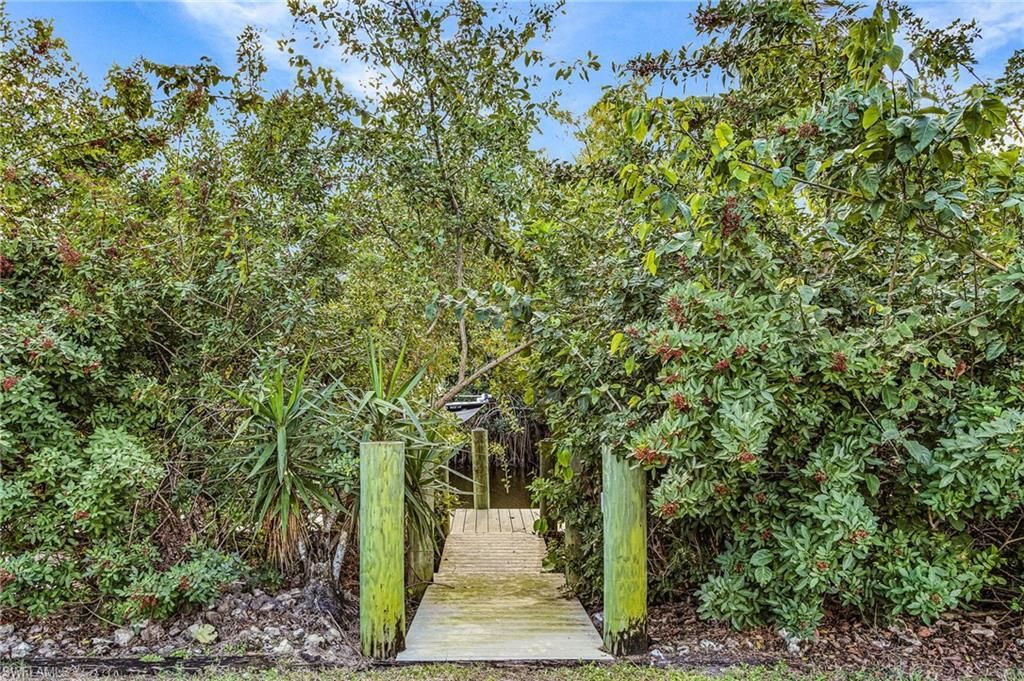 5311 Harborage Dr, Fort Myers, FL 33908 Photo