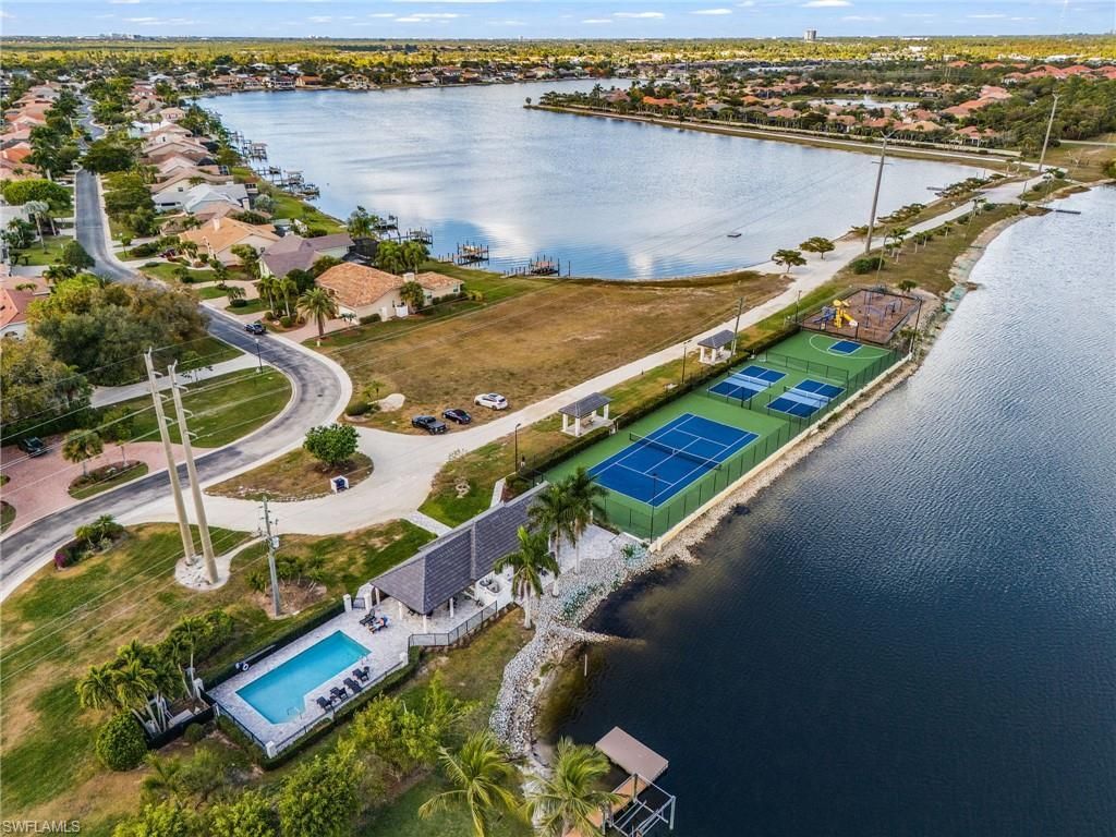 5311 Harborage Dr, Fort Myers, FL 33908 Photo
