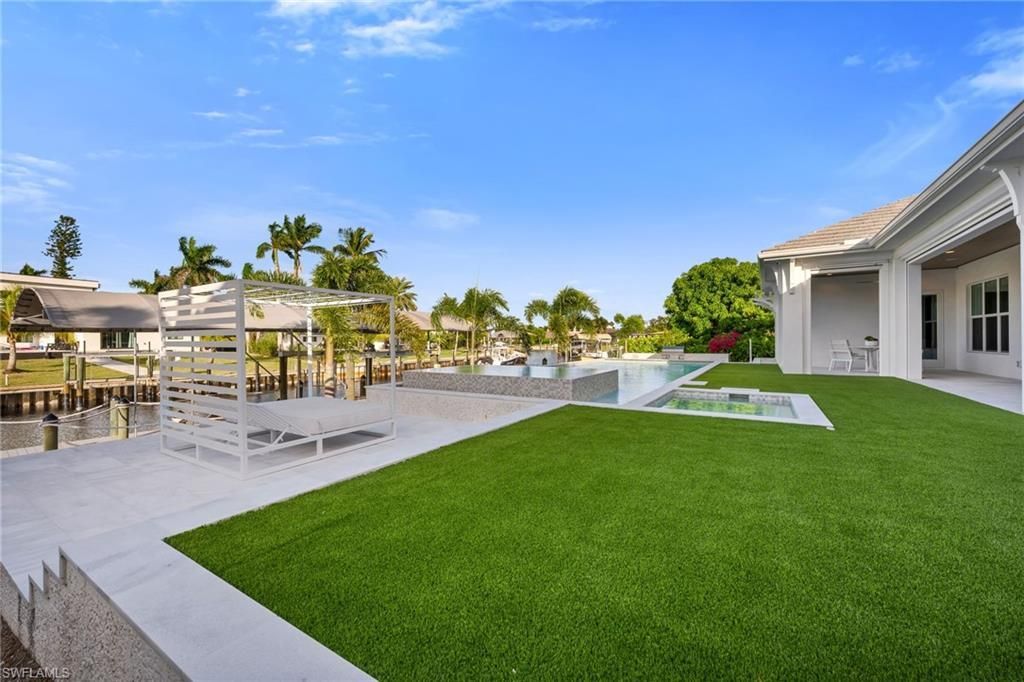 813 Cal Cove Dr, Fort Myers, FL 33919 Photo