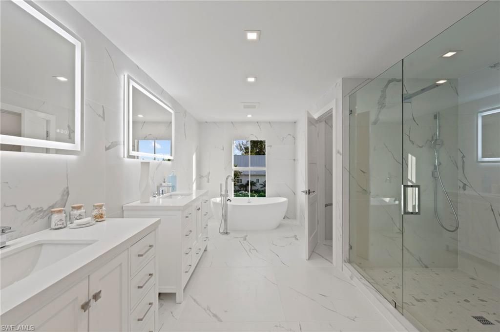 1984 Frederick St, Naples, FL 34112 Photo