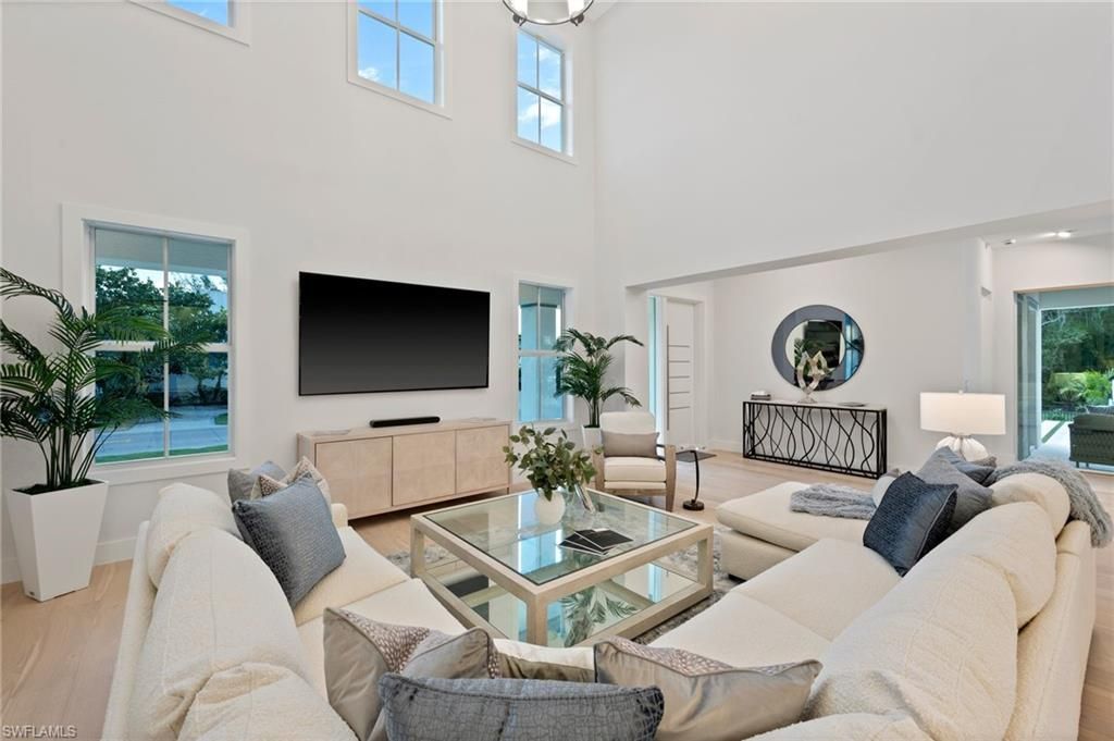 1984 Frederick St, Naples, FL 34112 Photo