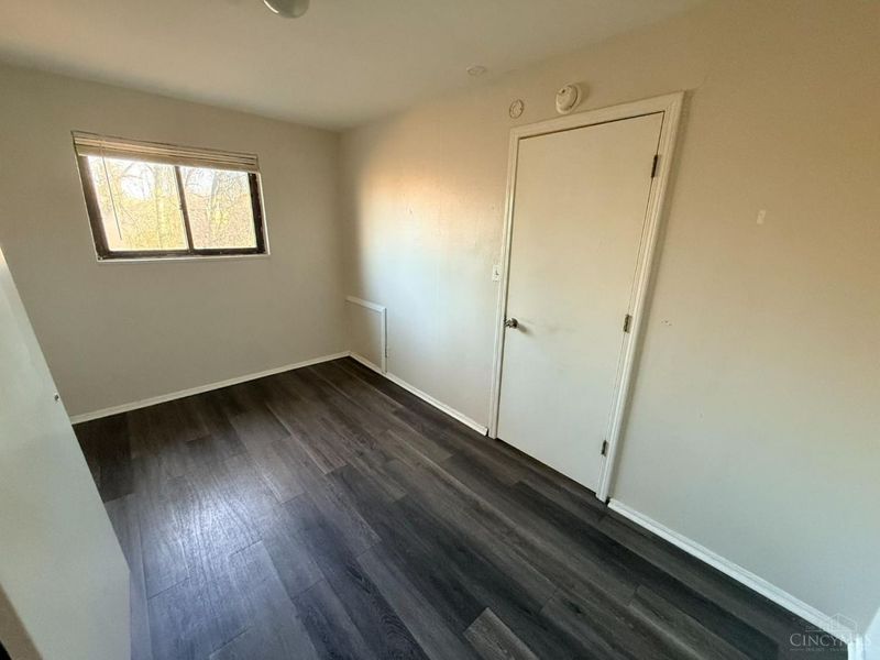 2537 Lysle Lane, Cincinnati, OH 45212 Photo 18