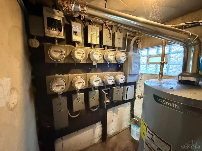 2537 Lysle Lane, Cincinnati, OH 45212 Photo 30