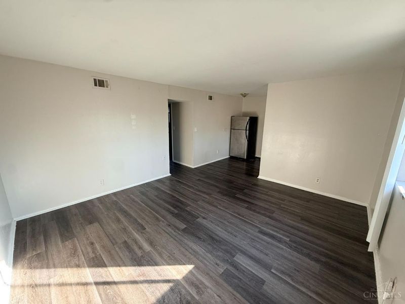 2537 Lysle Lane, Cincinnati, OH 45212 Photo 9