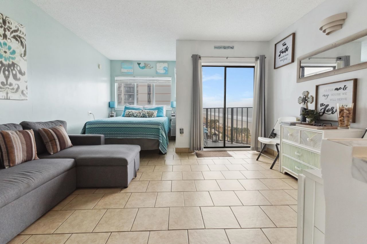 1605 S Ocean Blvd. Photo 10