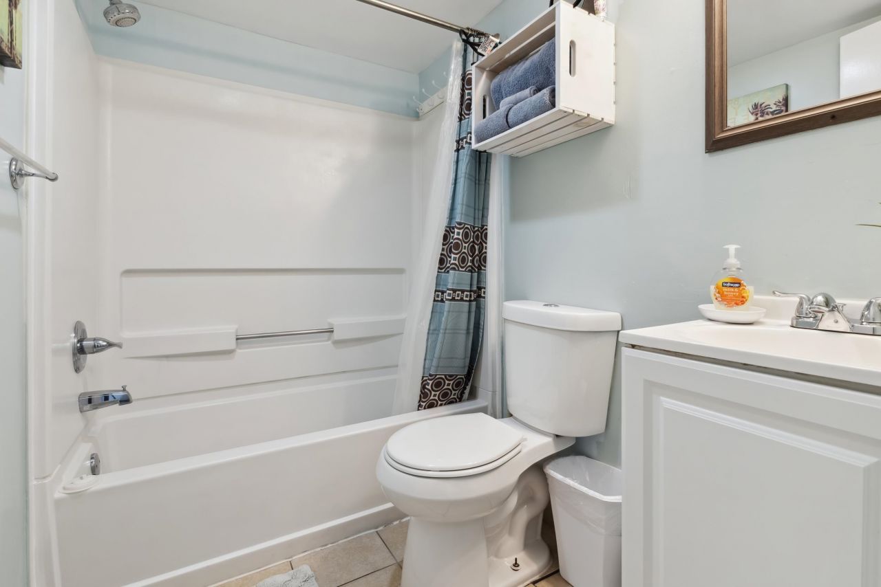 1605 S Ocean Blvd. Photo 2