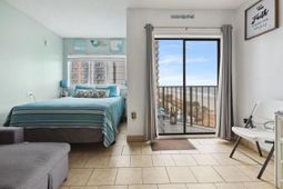 1605 S Ocean Blvd. photo 4