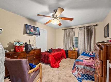 7701 39th Ave, Sacramento, CA 95824 Photo