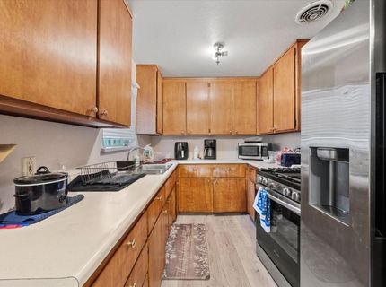 7701 39th Ave, Sacramento, CA 95824 Photo