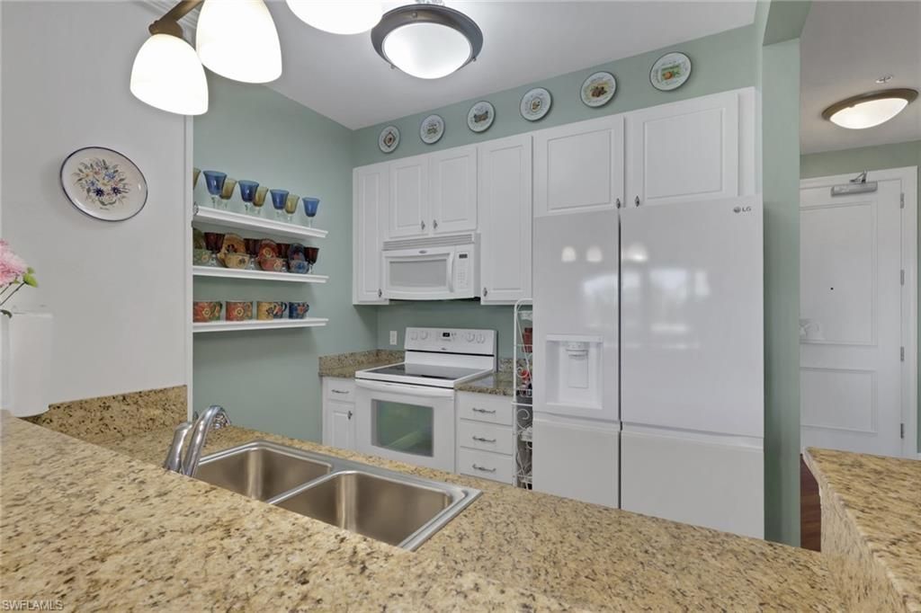 8011 Via Monte Carlo Way, Unit 2213, Estero, FL 33928 Photo