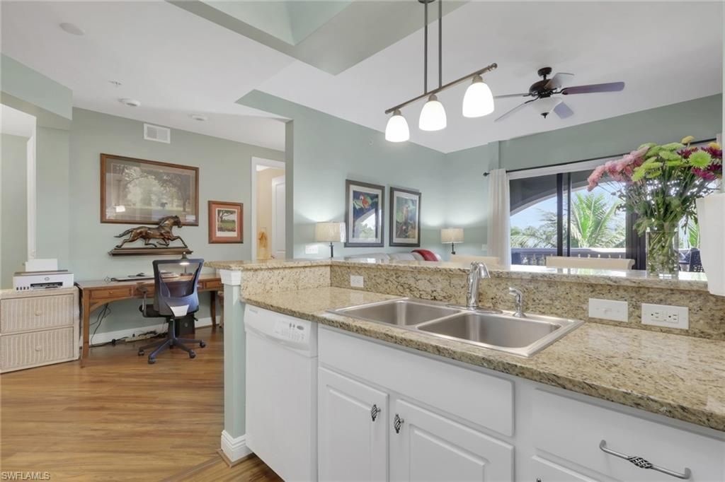 8011 Via Monte Carlo Way, Unit 2213, Estero, FL 33928 Photo