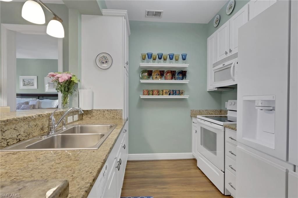 8011 Via Monte Carlo Way, Unit 2213, Estero, FL 33928 Photo