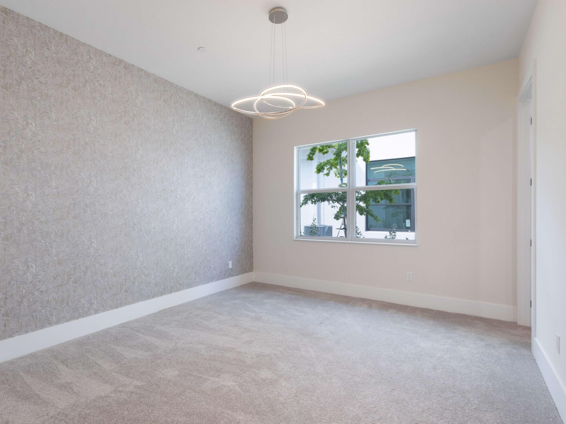 9124 Coral Isles Circle, Palm Beach Gardens, FL 33412 Photo