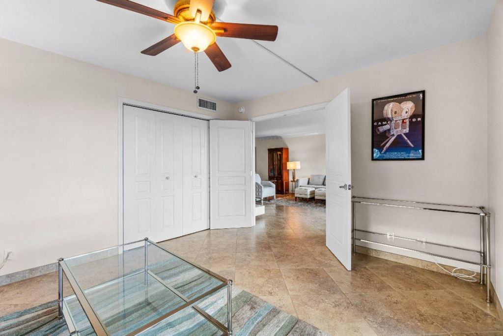 3505 Oaks Way, Unit 301, Pompano Beach, FL 33069 Photo