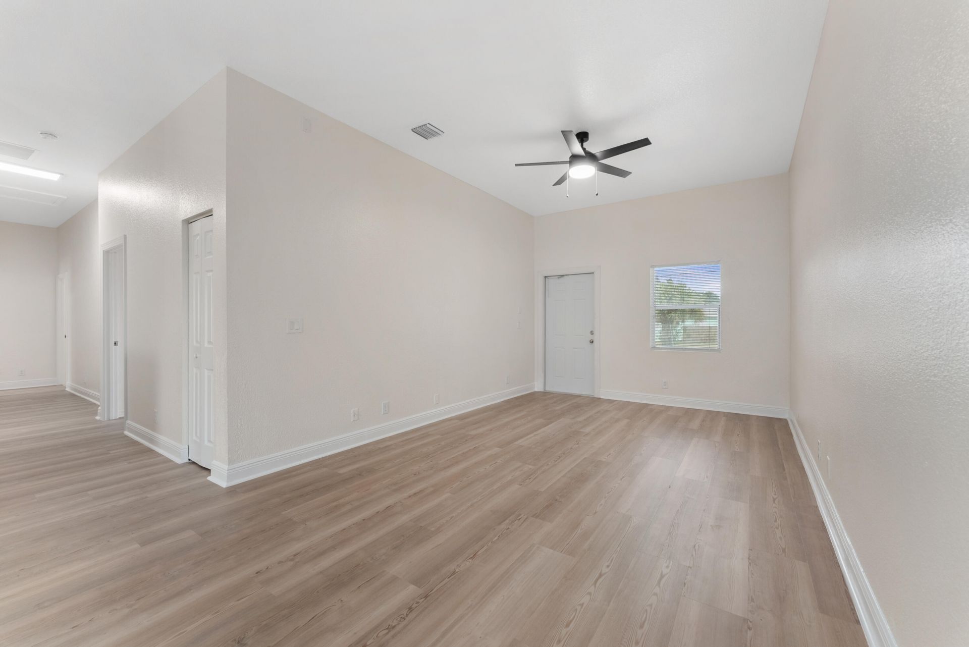 3011 Avenue M, Riviera Beach, FL 33404 Photo