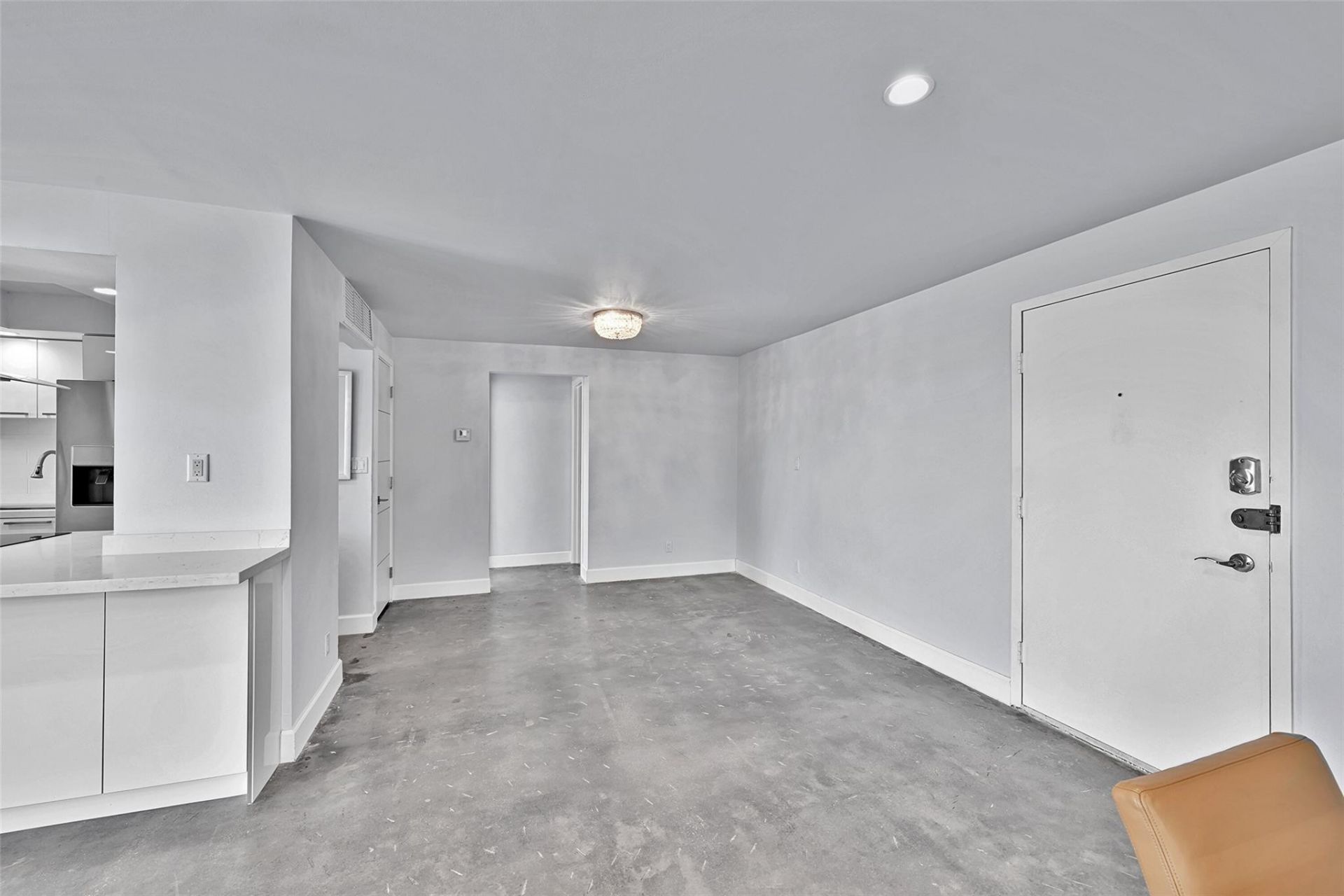 2715 N Ocean Boulevard, Unit 18E, Fort Lauderdale, FL 33308 Photo