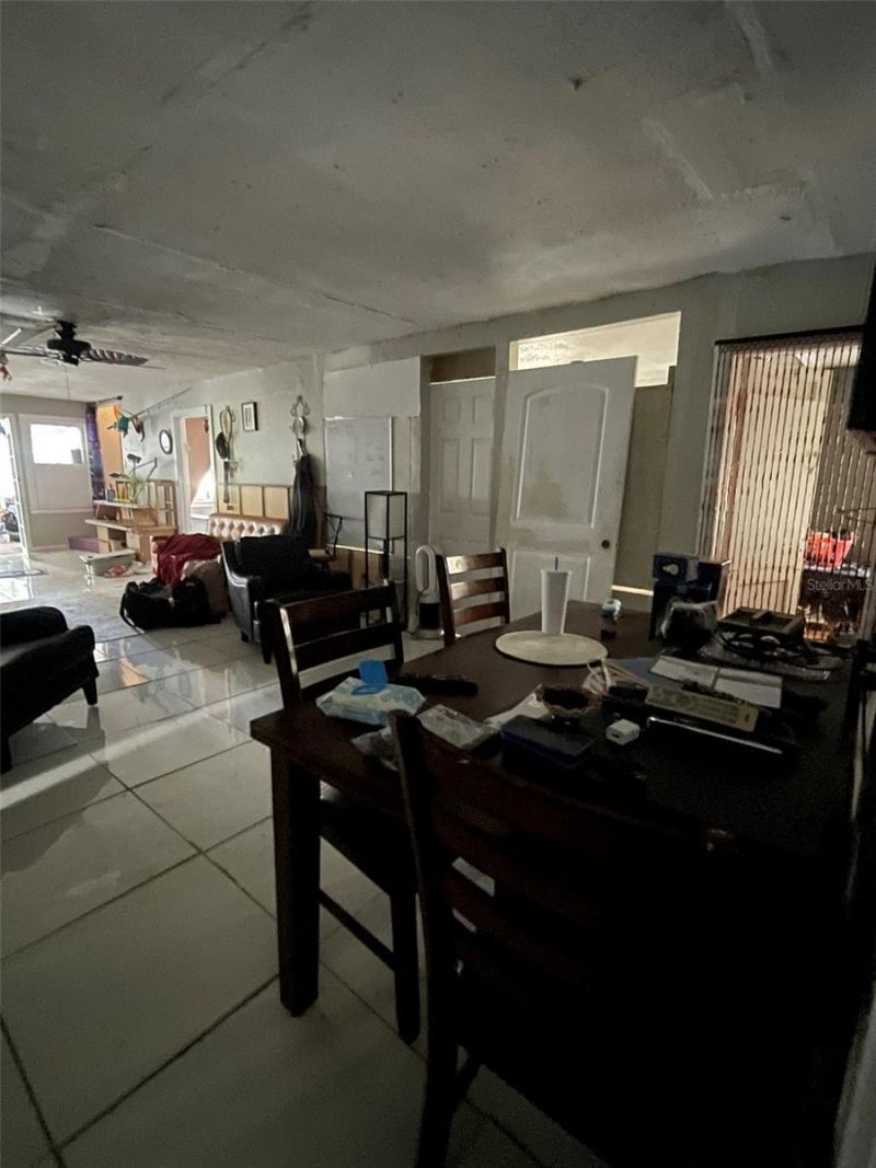 858 35th Avenue S, Saint Petersburg, FL 33705 Photo