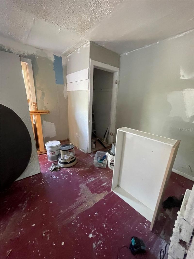 858 35th Avenue S, Saint Petersburg, FL 33705 Photo