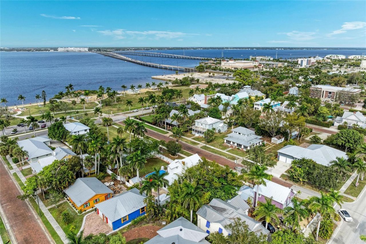 123 Gill Street, Punta Gorda, FL 33950 Photo