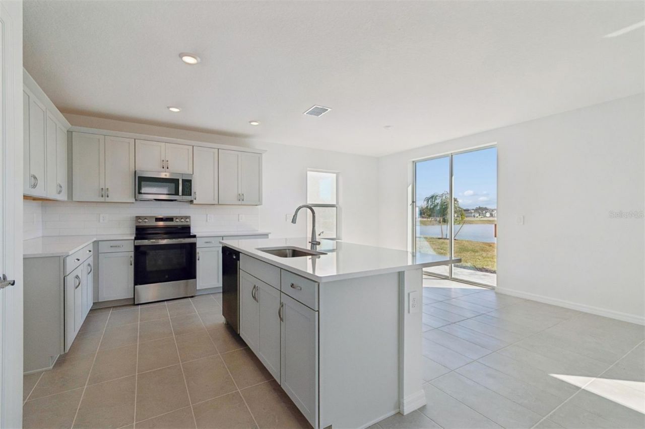 9018 Optimist Way, Palmetto, FL 34221 Photo