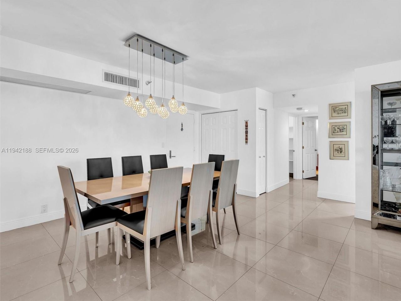 3530 Mystic Pointe Dr, Unit 2502, Aventura, FL 33180 Photo