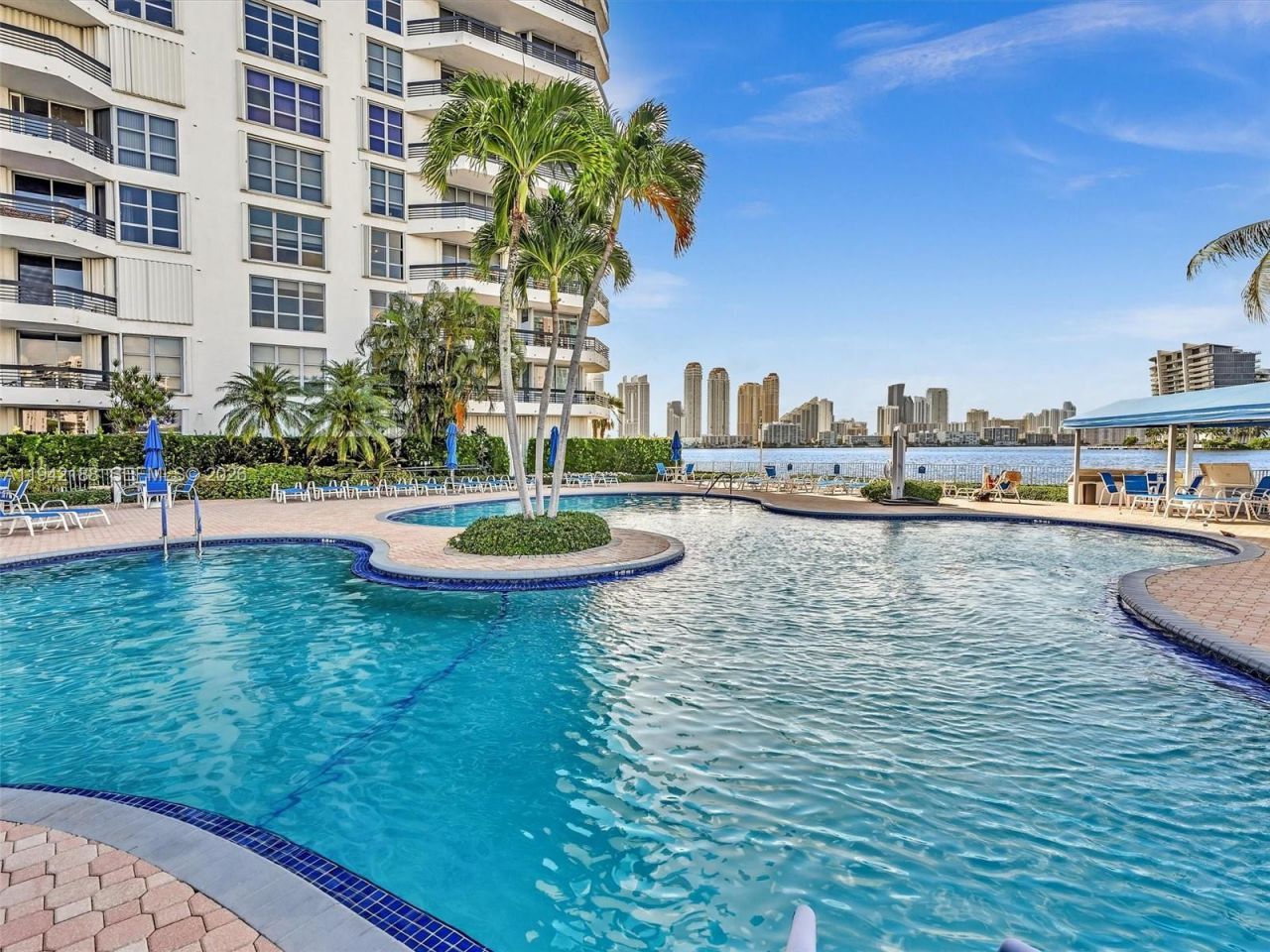 3530 Mystic Pointe Dr, Unit 2502, Aventura, FL 33180 Photo