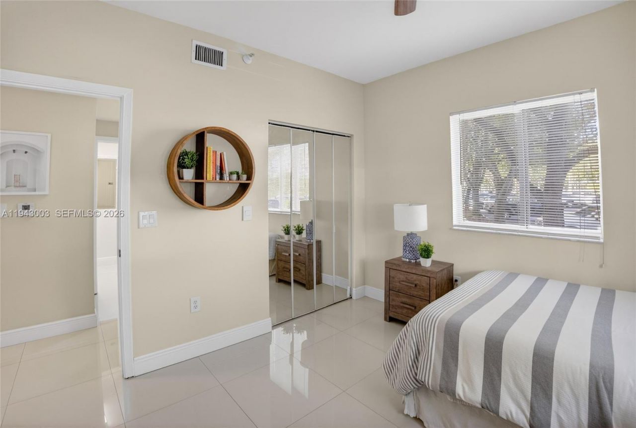 10710 NW 66th St, Unit 114, Doral, FL 33178 Photo