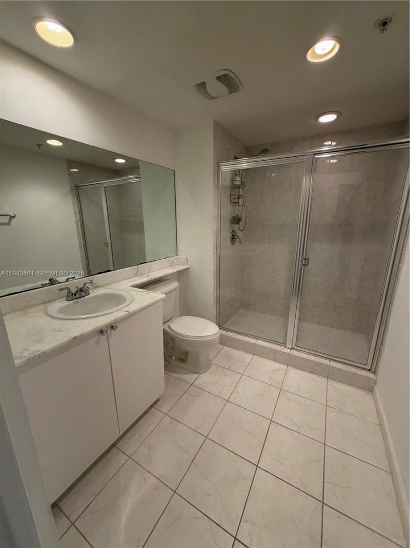 18800 NE 29th Ave , Unit 1027, Aventura, FL 33180 Photo