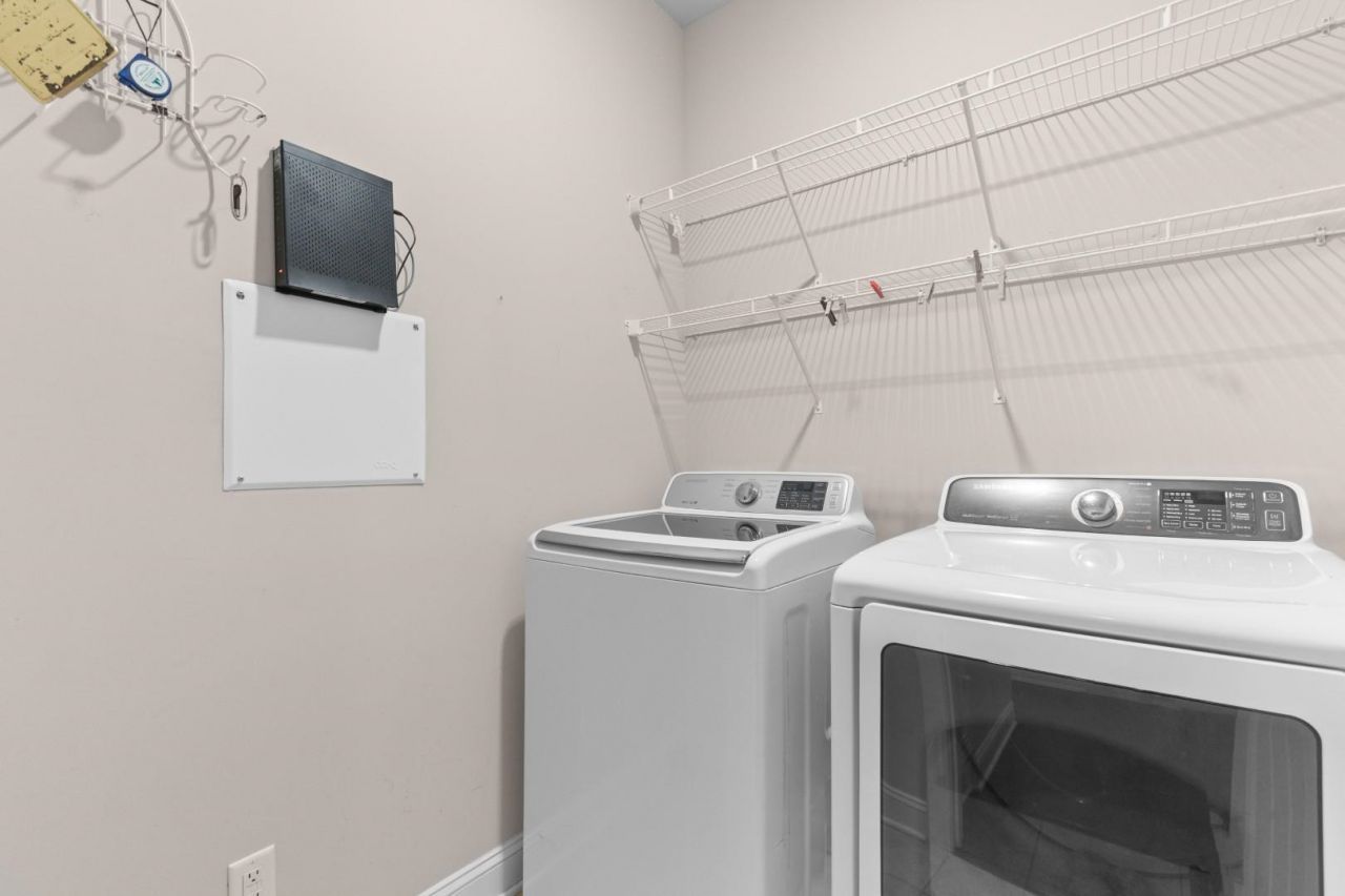 765 Berkshire Ave. Photo 27