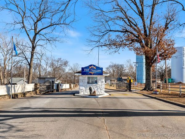 76 Circle Drive , Afton, OK 74331