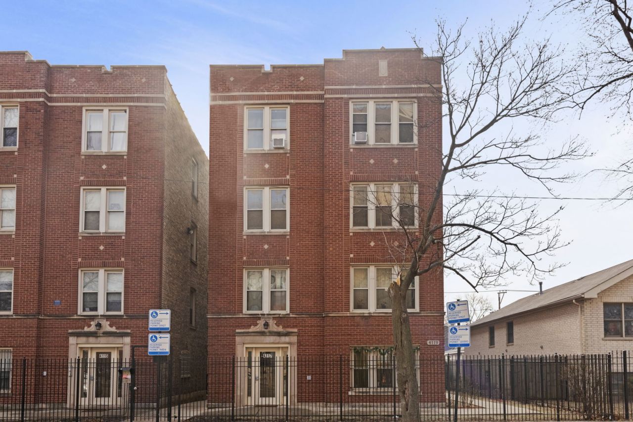 Please Call For Address, Unit 2A, Chicago, IL 60651 Main Photo