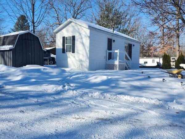 2757 Owens Road, Houghton Lake, MI 48629