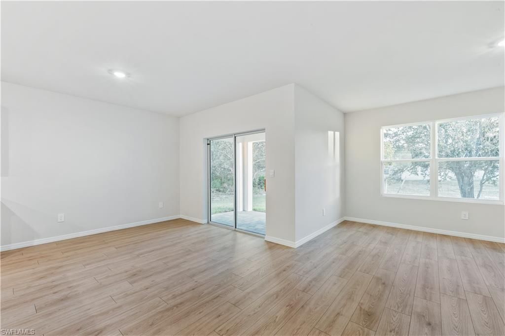 2905 62nd St W, Lehigh Acres, FL 33971 Photo