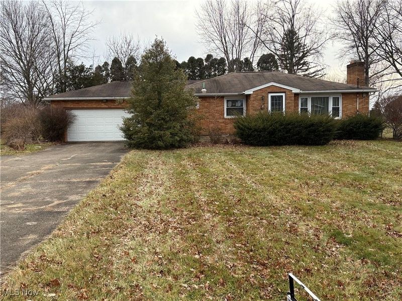 3858 Easton Street NE, Canton, OH 44721 Photo 1