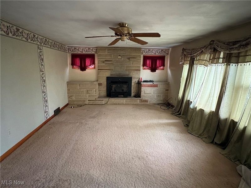 3858 Easton Street NE, Canton, OH 44721 Photo 4