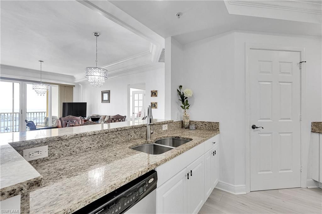 2745 1st St, Unit 1901, Fort Myers, FL 33916 Photo