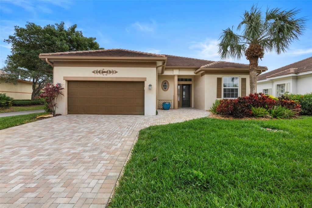 11 Winghaven Ln, Fort Pierce, FL 34949 Photo