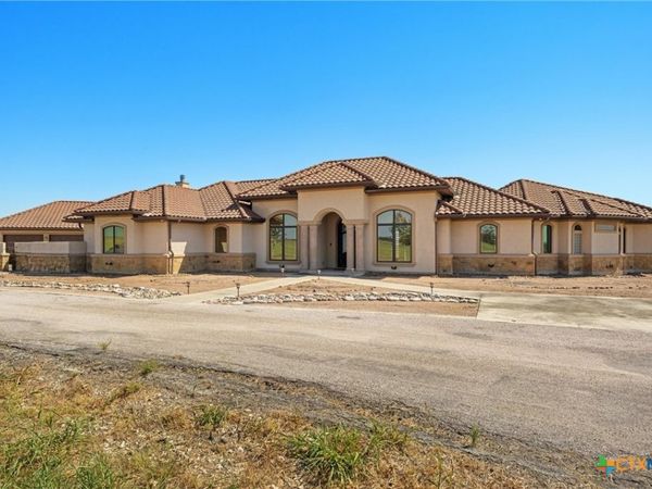 14502 Lund Carlson Road , Coupland, TX 78615