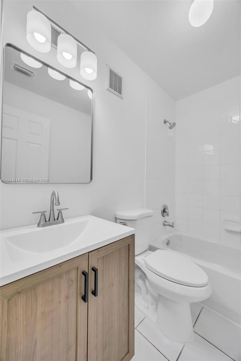 2233 SE 24th Place, Homestead, FL 33035 Photo