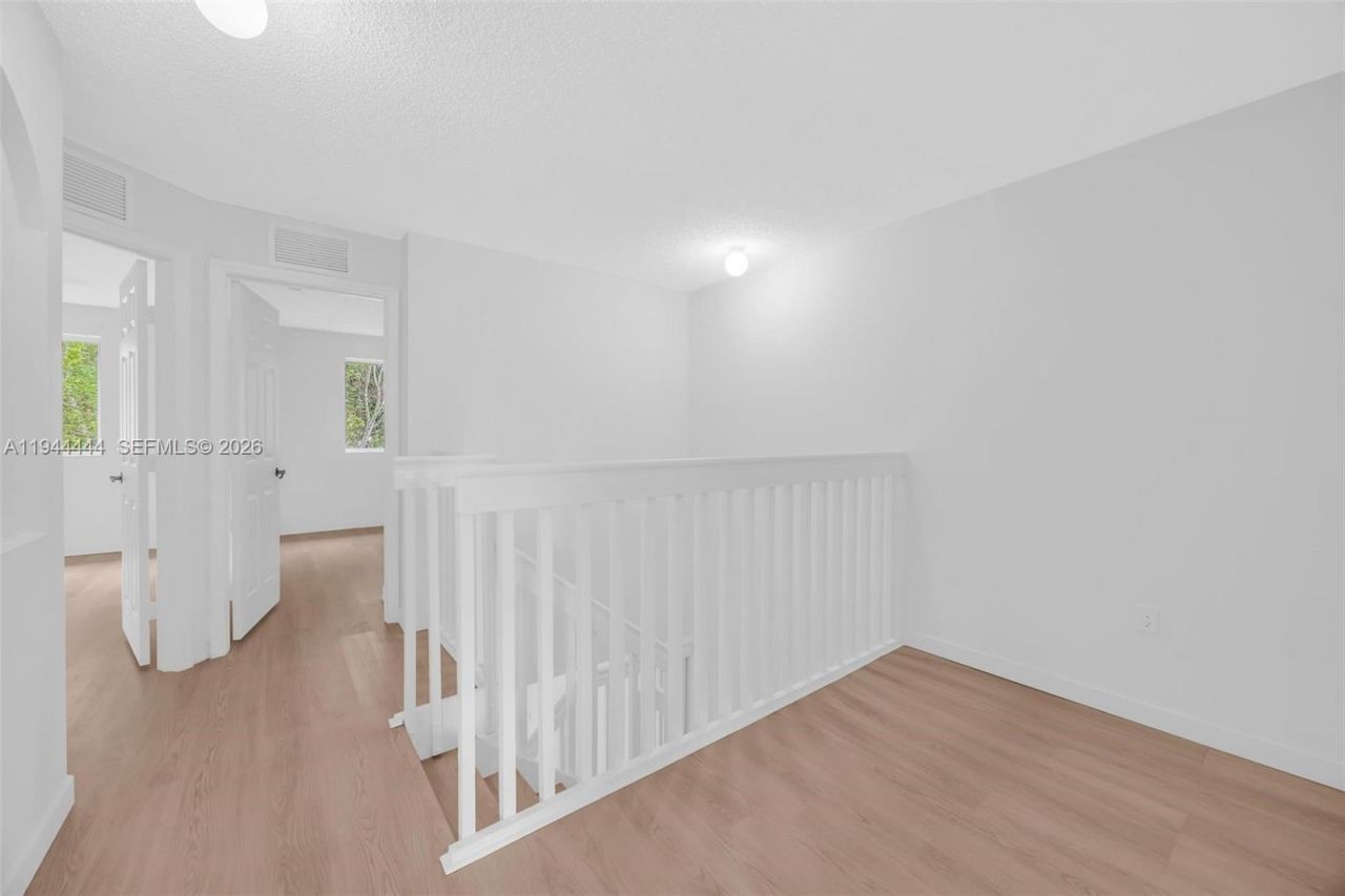 2233 SE 24th Place, Homestead, FL 33035 Photo