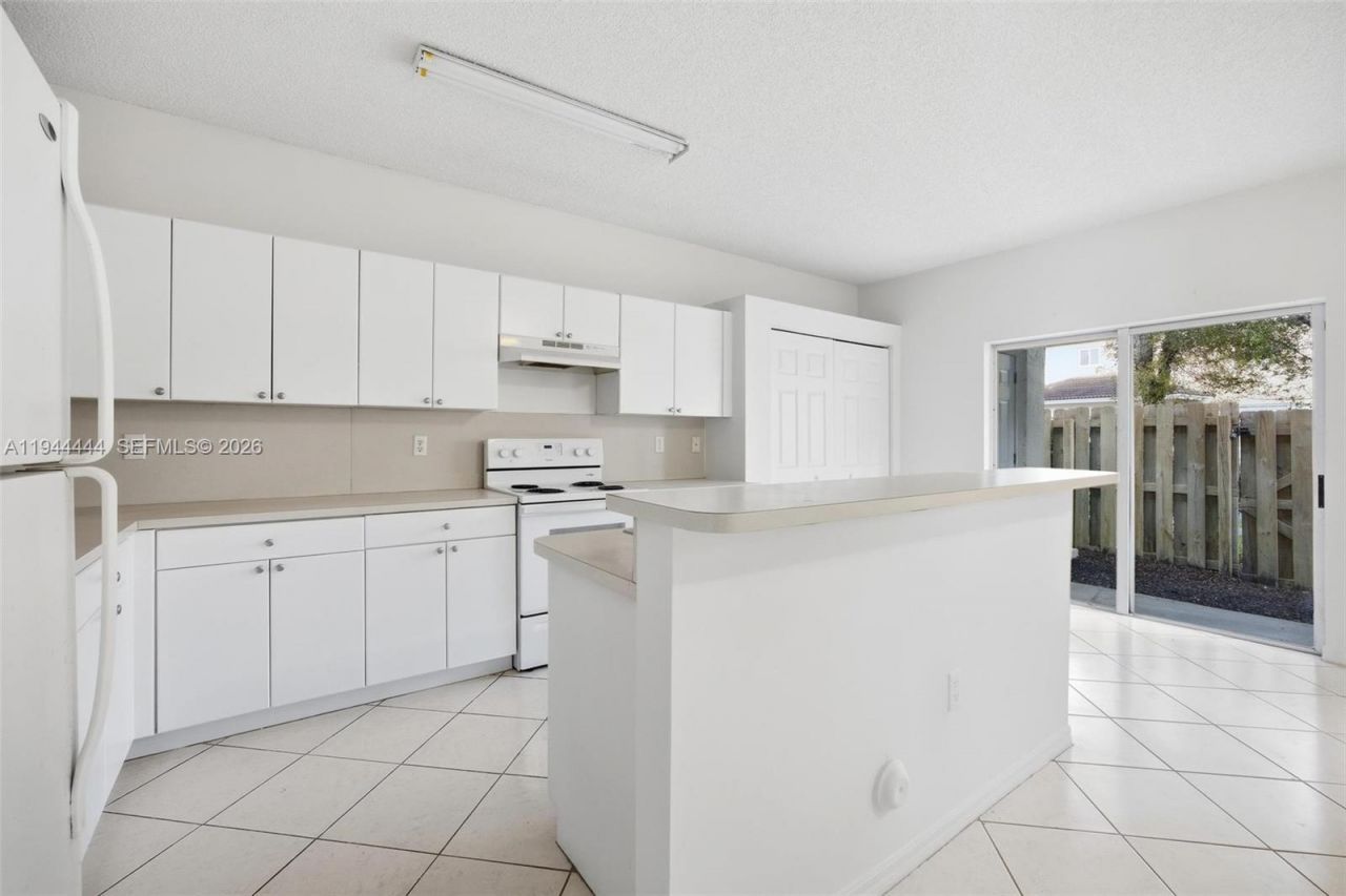 2233 SE 24th Place, Homestead, FL 33035 Photo