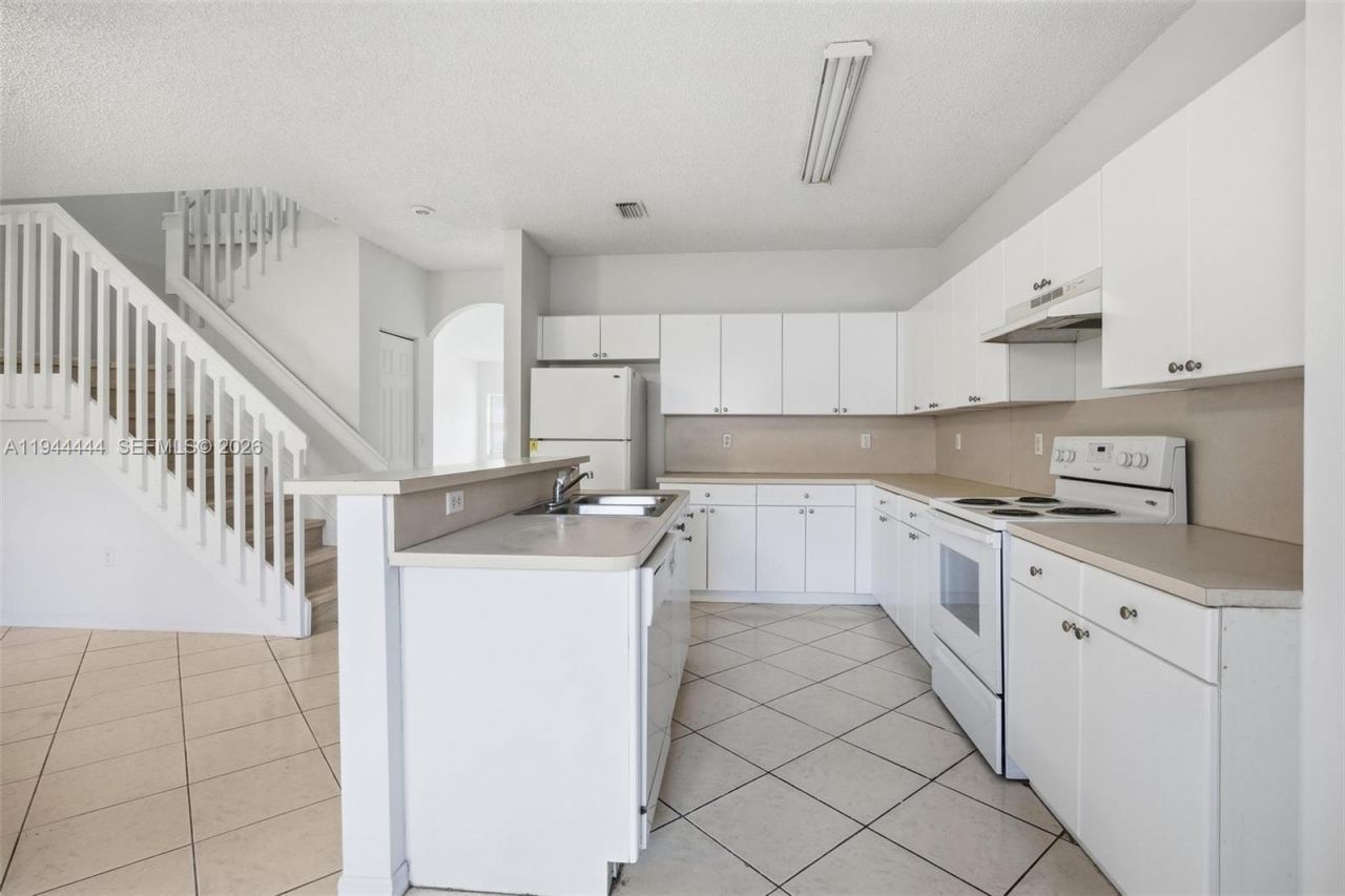 2233 SE 24th Place, Homestead, FL 33035 Photo