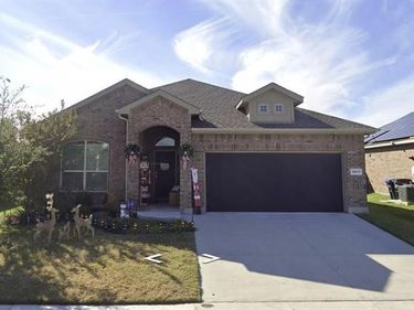 9017 Highland Orchard Drive, Fort Worth, TX 76179