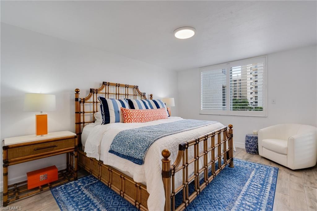 11118 Gulf Shore Dr, Unit A401, Naples, FL 34108 Photo