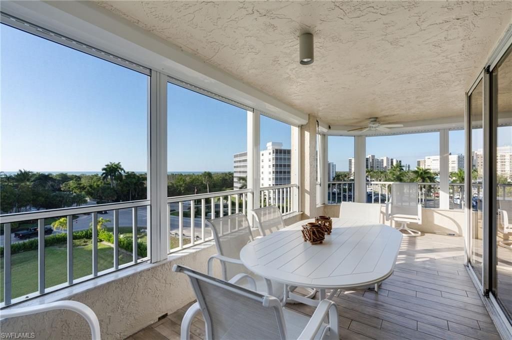 11118 Gulf Shore Dr, Unit A401, Naples, FL 34108 Photo
