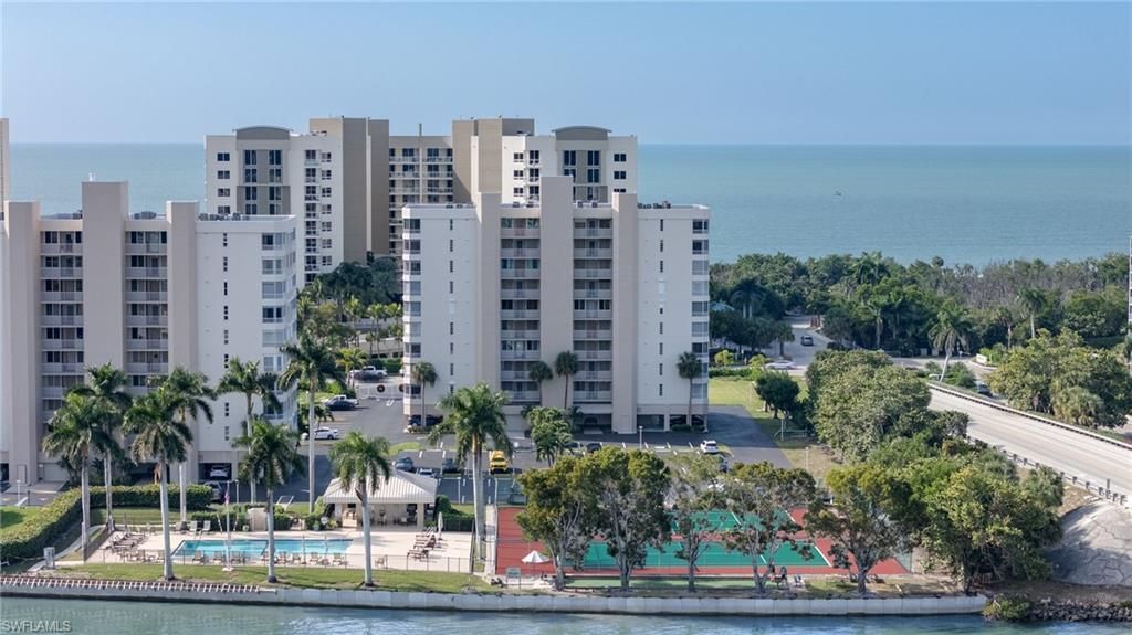 11118 Gulf Shore Dr, Unit A401, Naples, FL 34108 Photo