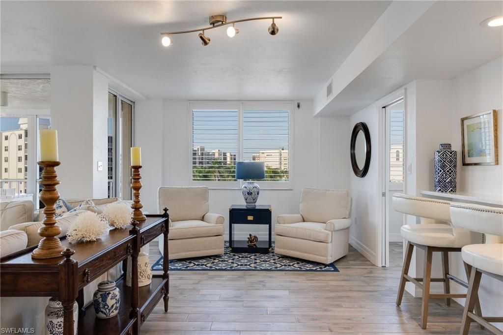 11118 Gulf Shore Dr, Unit A401, Naples, FL 34108 Photo