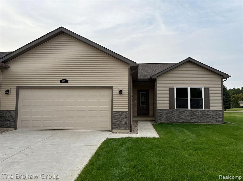 3371 Meadowridge Court, Richfield Township, MI 48423 Main Photo