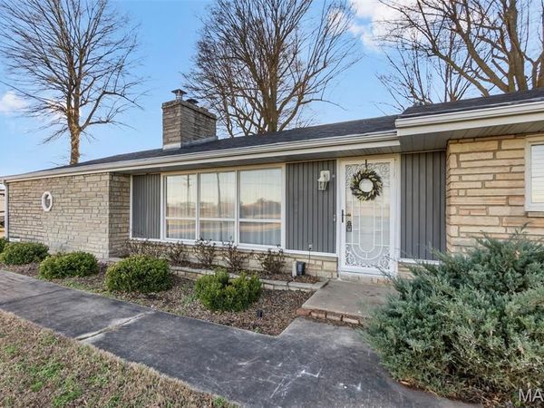 1601 N Main Street, Sikeston, MO 63801